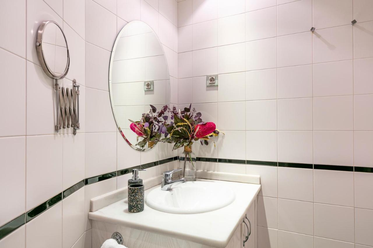 Apartament Luxury Belmont Puerta Del Sol Madryt Zewnętrze zdjęcie